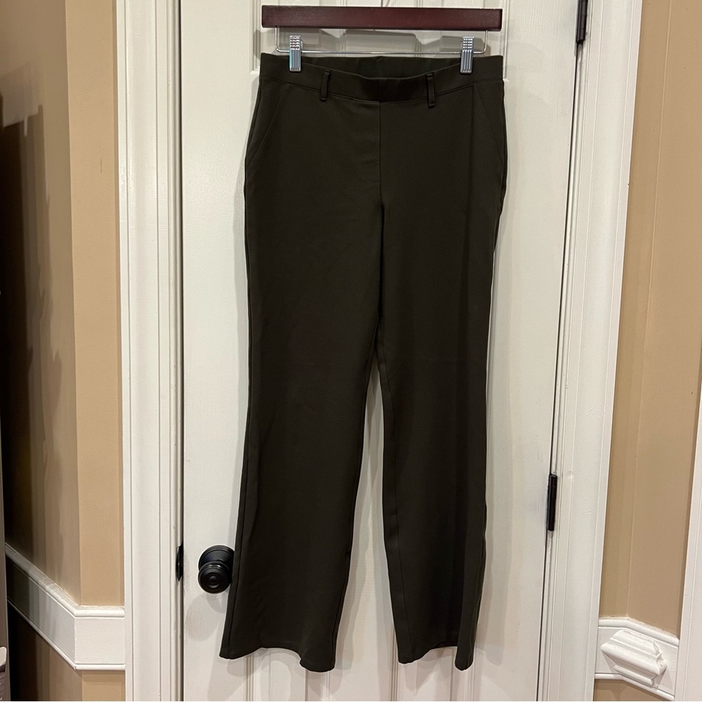 Like New Quince Ultra Stretch Ponte Bootcut Pants Olive Green Women’s M - Picture 5 of 11